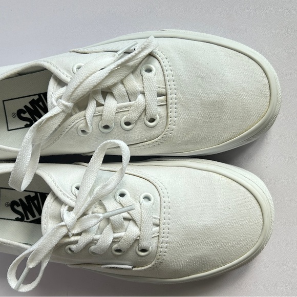 Vans Authentic Skate Women’s Shoe  Size: 5.5 True White - Picture 8 of 14